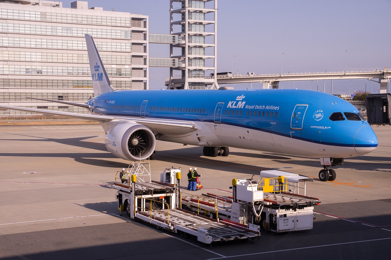 國際快遞飛機